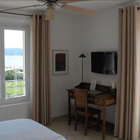 Hotel Villa Les Rosiers Grimaud Eksteriør billede