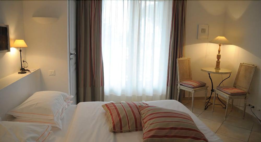 Hotel Villa Les Rosiers Grimaud Eksteriør billede