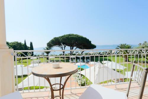 Hotel Villa Les Rosiers Grimaud Eksteriør billede